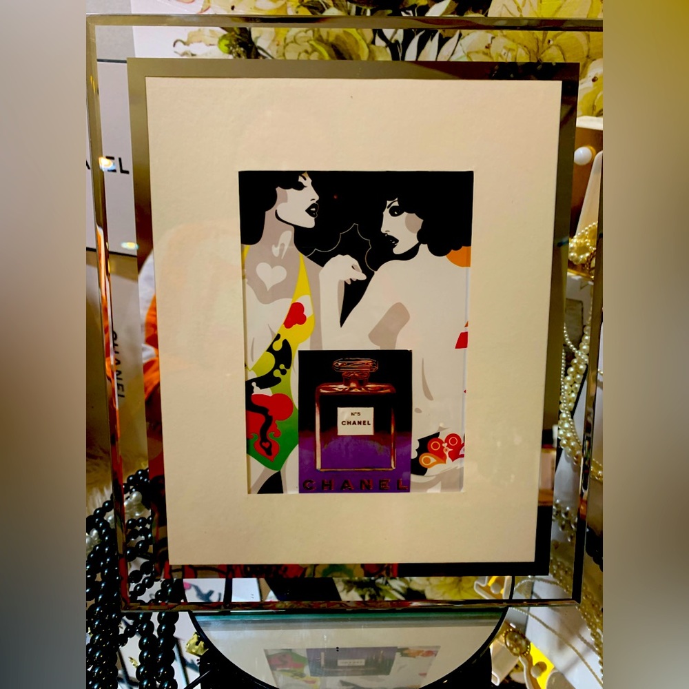 Beautiful Black girls picture framed featuring Warhol CHANEL bottle.Tablestand‼️
